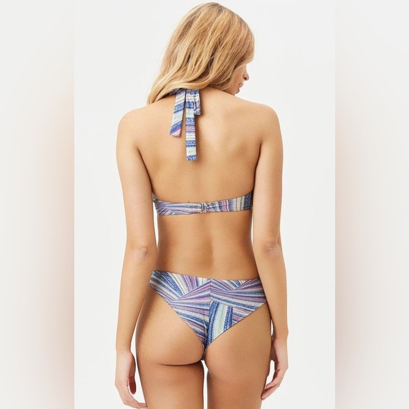 FRANKIES BIKINIS X HAILEE STEINFELD BIKINI SET - Picture 2 of 7